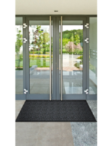 Floor mat in entranceway